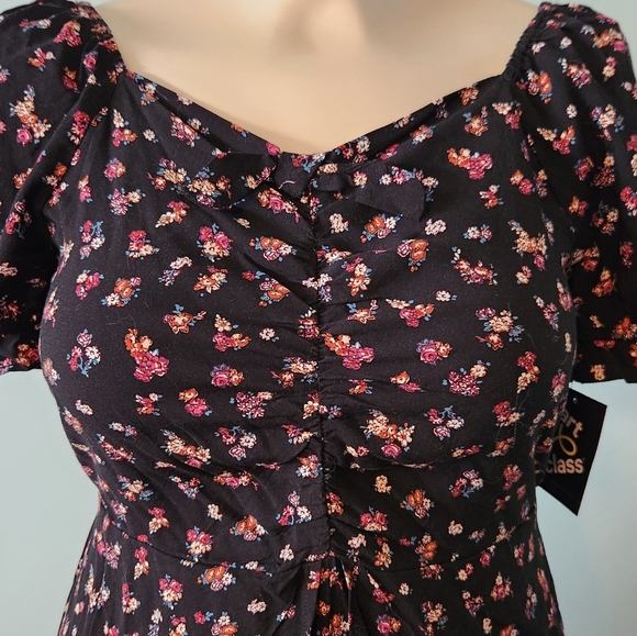 Blossom midi skort NWT - Picture 2 of 8